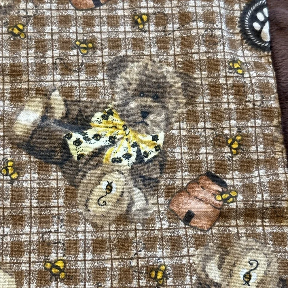 Vintage Patchwork Quilt Table Topper, Four Patch Squares Bears Brown‎ 2 Blankets